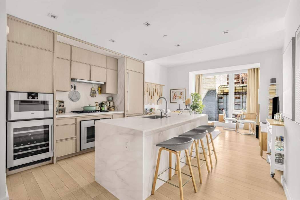 Designed by Champaulimaud.