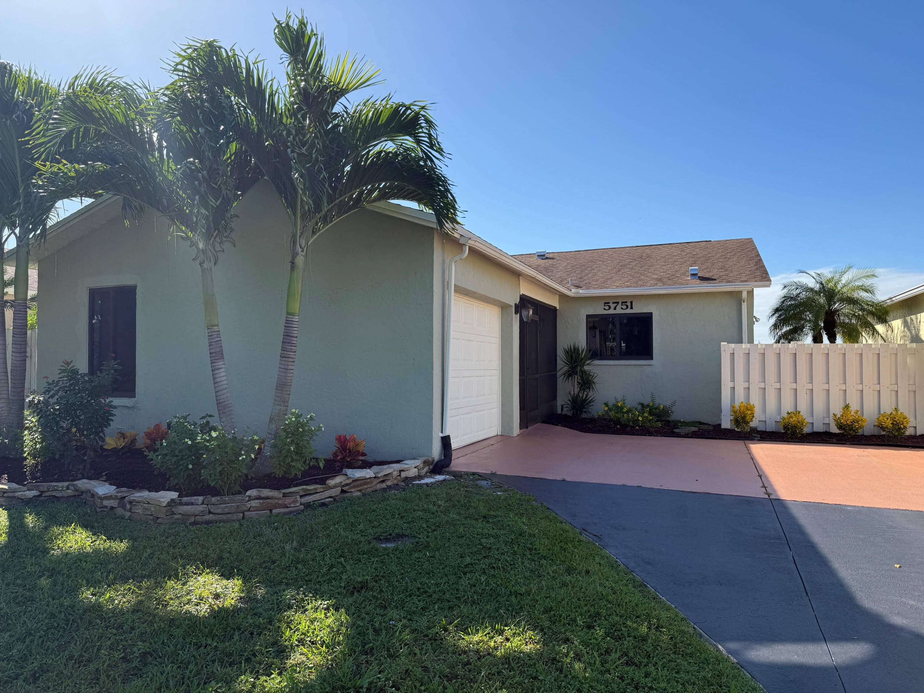 Hurry ! Sensational 2BR 2BA lakefront home in amazing 55 HOPA community.