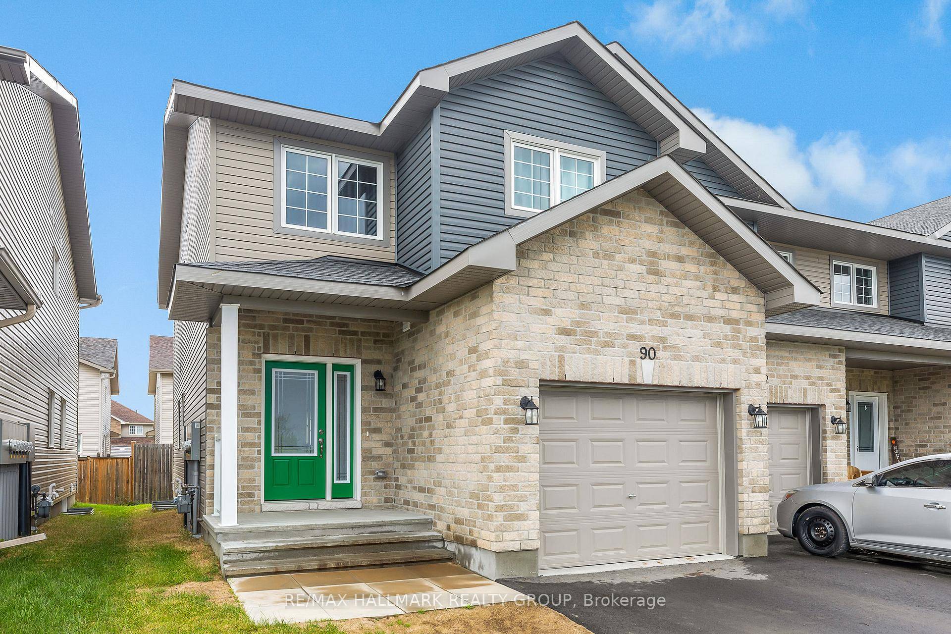 Exceptional investment opportunity in Arnprior's desirable Campbellbrook Village !