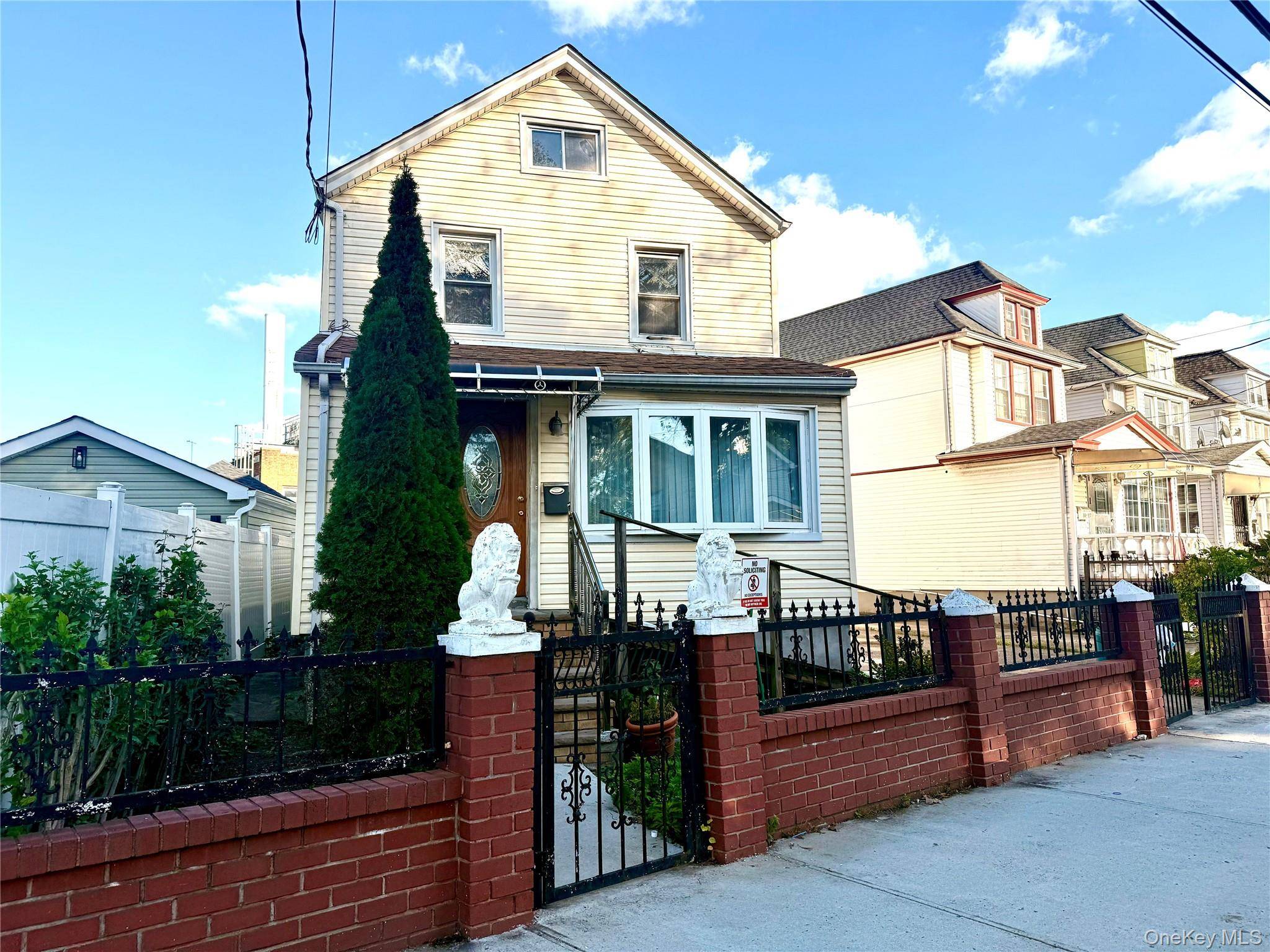 1 Family Extra Large Lot Prime Opportunity in South Ozone Park !
