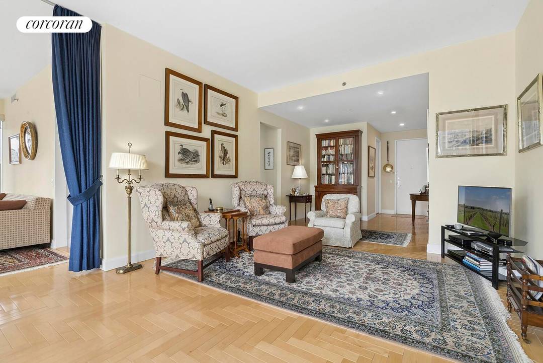 Panoramic Skyline amp ; River Views from a Premier Corner Residence Situated on the 33rd floor of 845 United Nations Plaza, this expansive corner two bedroom, two bath home captures ...
