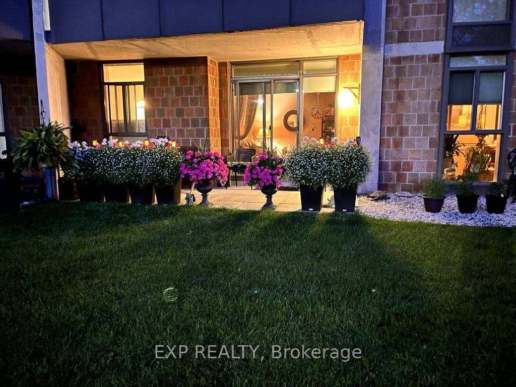 Admiral's Walk Condos, Burlington's hidden gem on the lake.