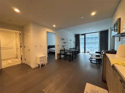 Skyview Grand 2 Luxury One Bedroom Condo For Sale Perfect layout Building size 704 SF Balcony Tax 593.