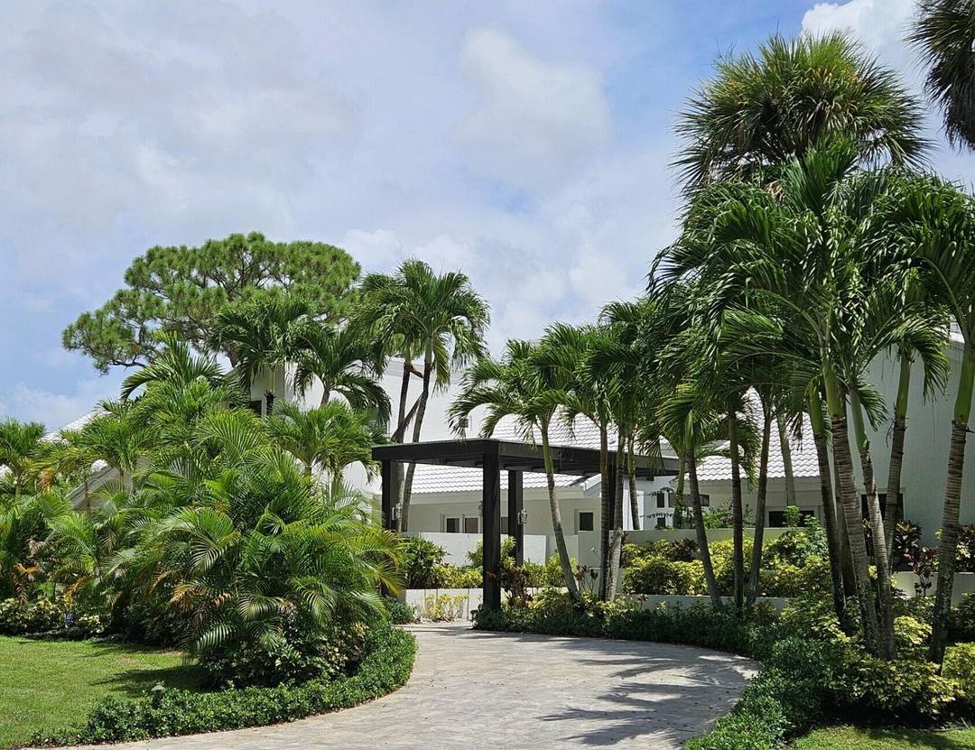 Welcome to one of the most exceptional homes and private lots in the Seagate Golf Club just 2 miles from the heart of downtown Delray Beach.
