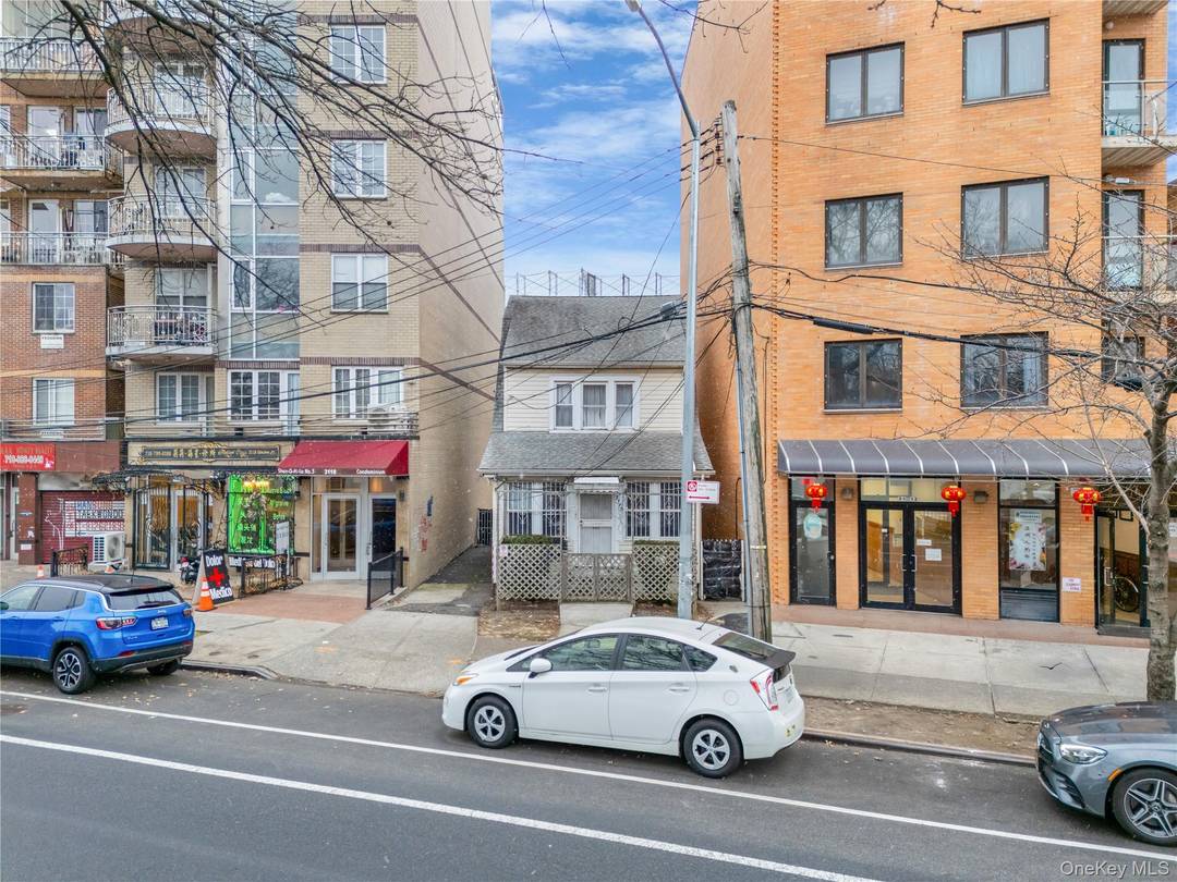 Prime Development Opportunity in Downtown Flushing A rare R5D zoned parcel on a generous 3, 230 sq ft lot in the heart of north Flushing, surrounded by established multiunit residential ...