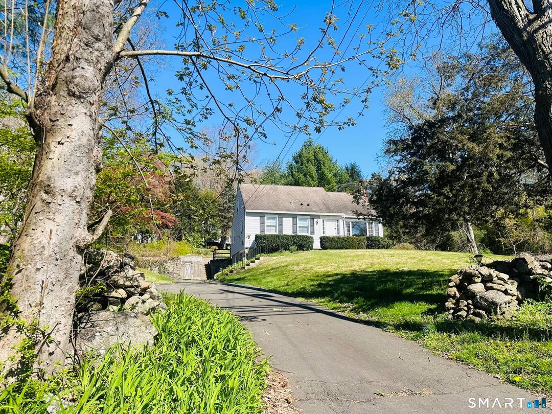 Delightfully renovated cape located centrally in New Canaan.