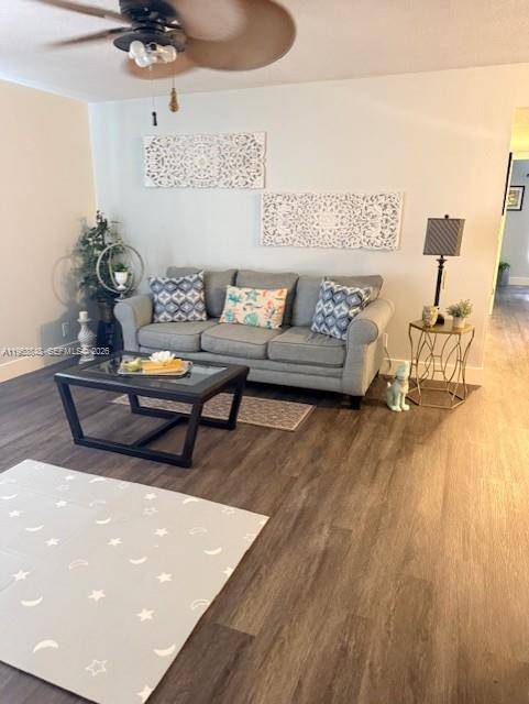 Calling all boaters ! Great condo in Pompano Beach, complete with private boat dock space available up to 50.