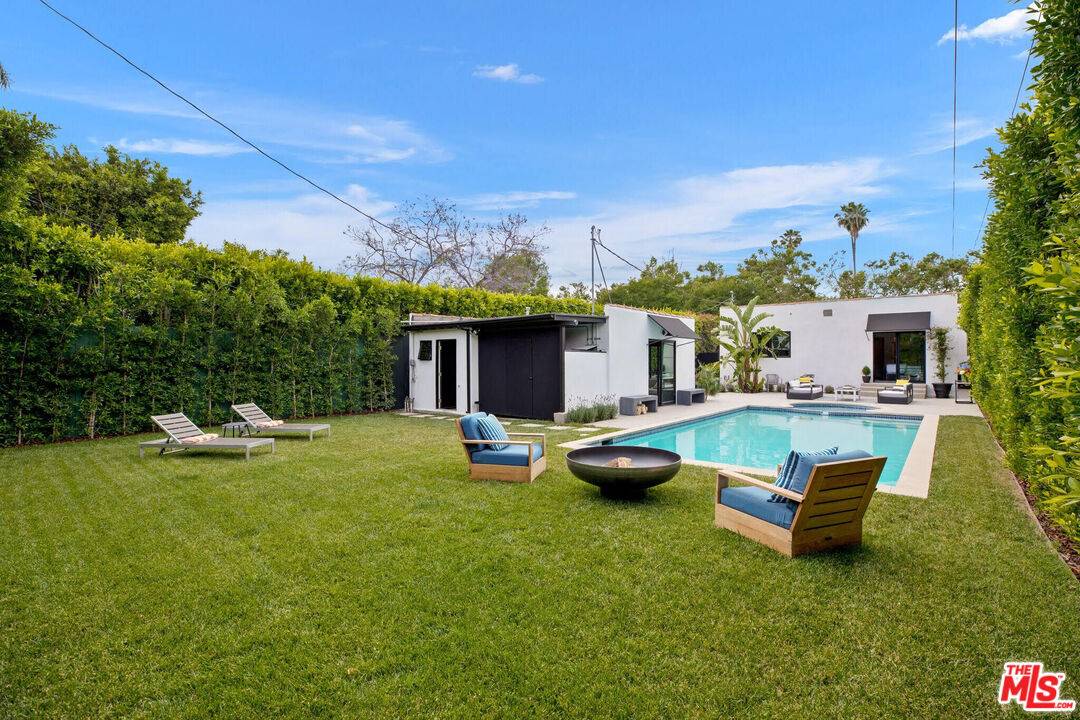 744 N Martel Ave 3BR Hollywood Hills East La