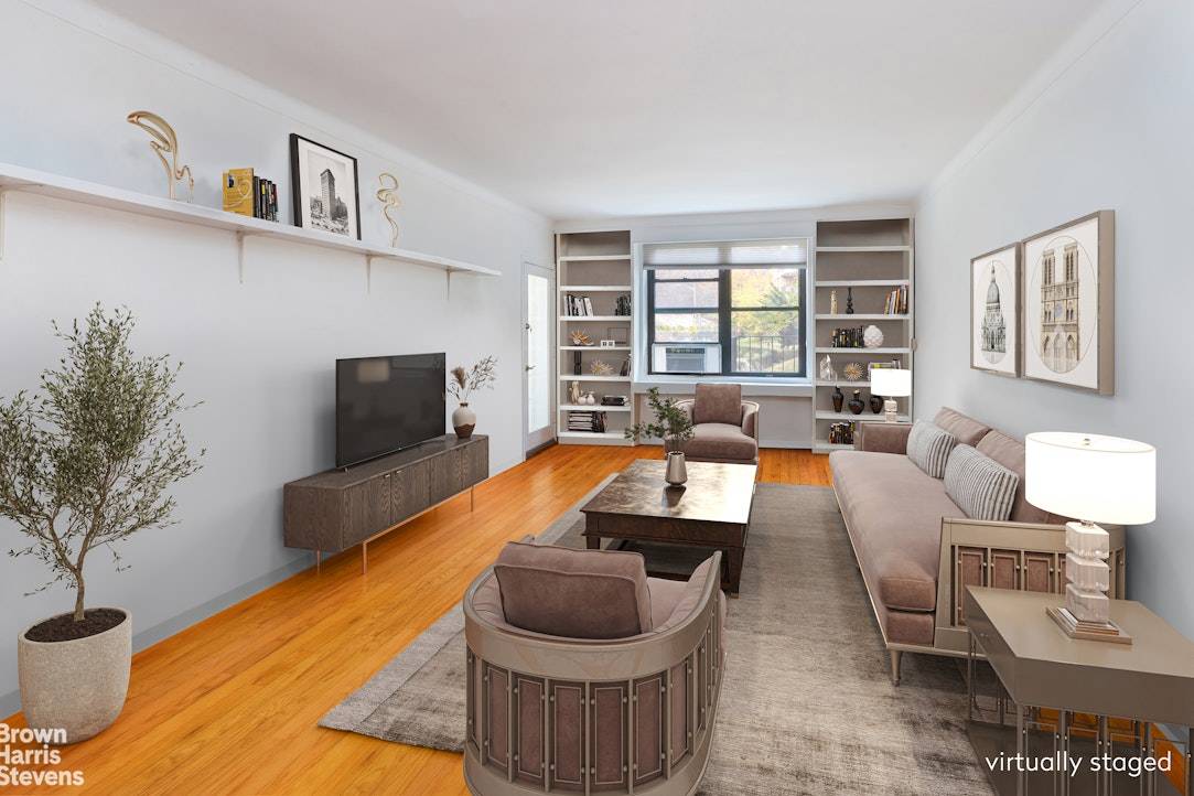 Have it your way in the heart of Central Riverdale !