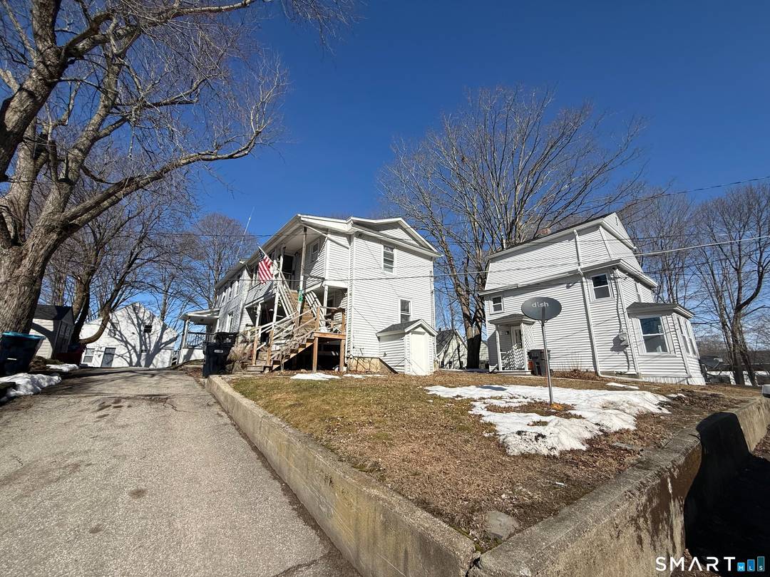 Opportunity awaits at this Putnam 6 unit investment property.