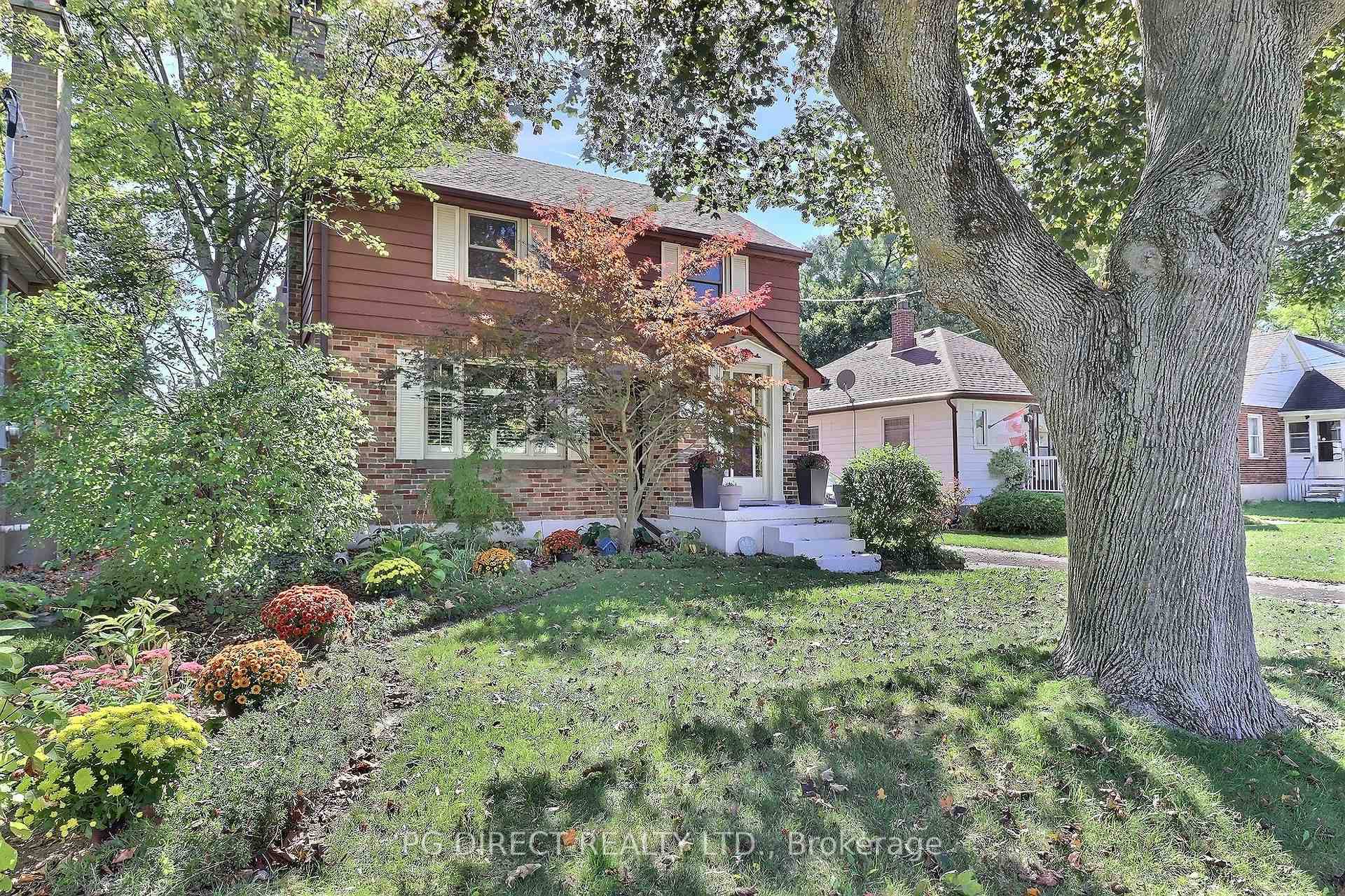 Visit REALTOR website for additional information.