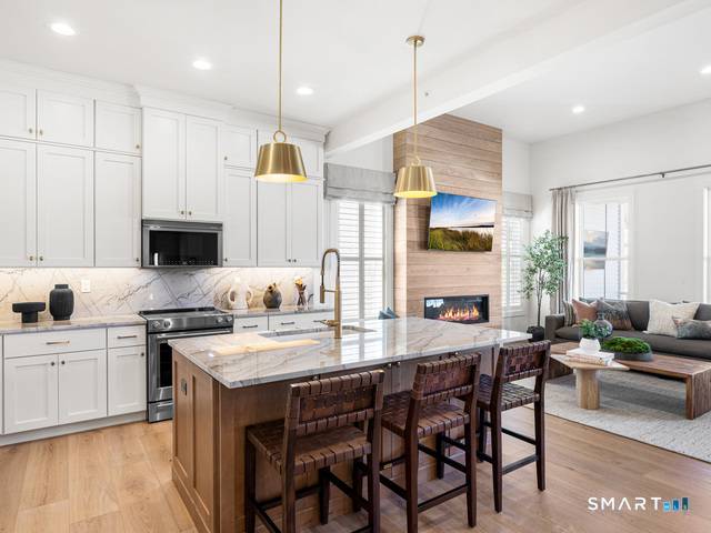 Discover the perfect balance of comfort and functionality in the Jaffrey home design.