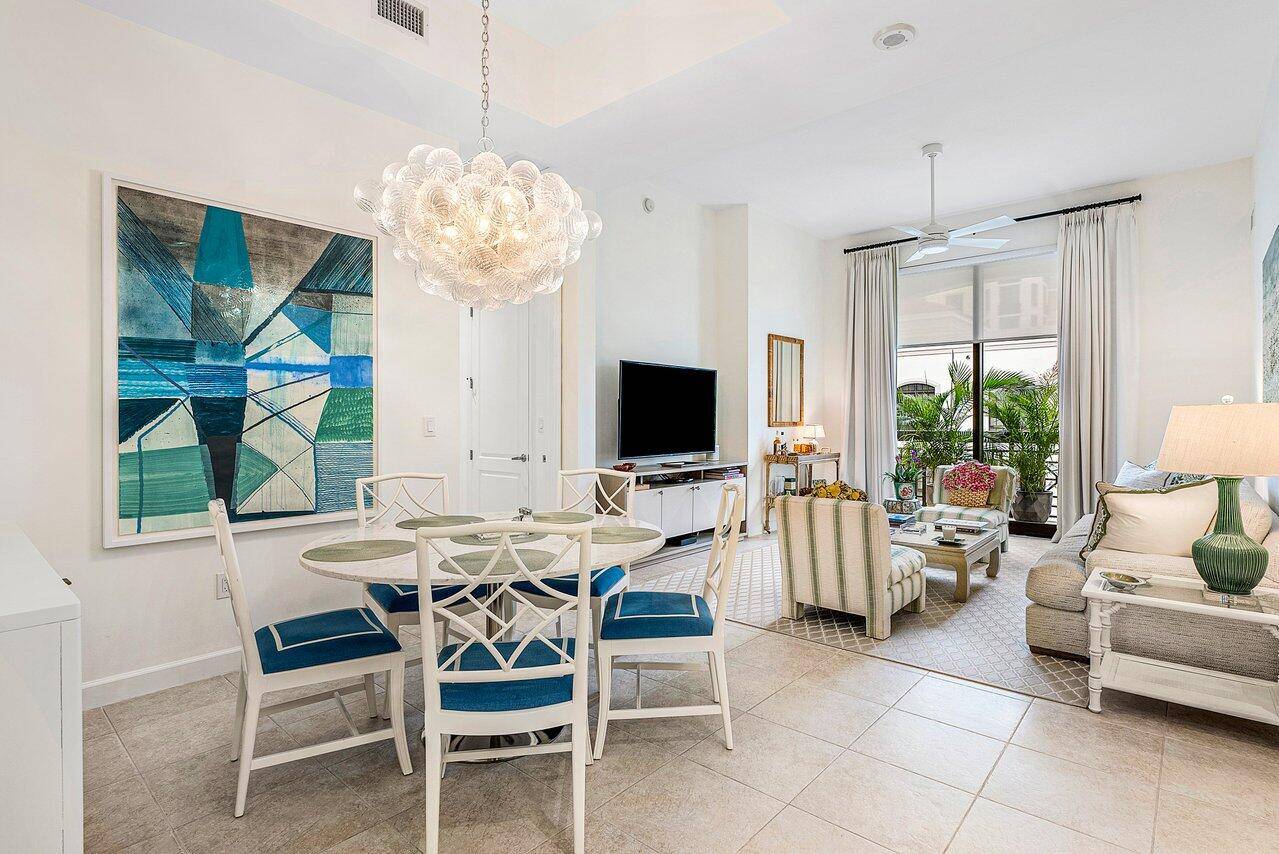 Welcome to this remarkable 2 bedroom, 2 bath split floor plan penthouse 12' ceilings located in the heart of downtown !