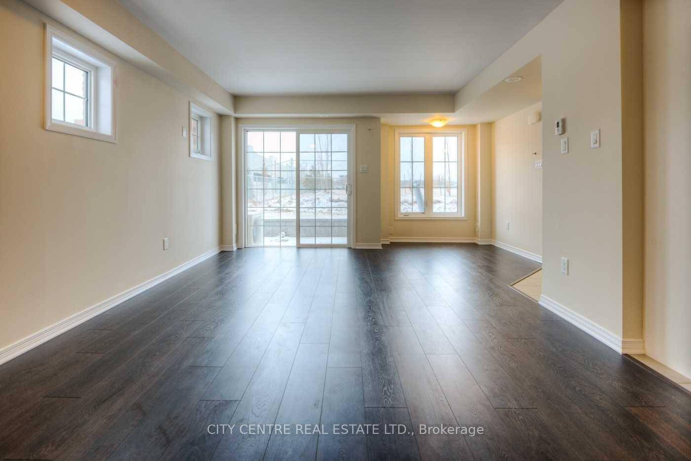 Convenient Ground Level Corner, End Unit Windows On 3 Sides, 2 Bedrooms, 1.
