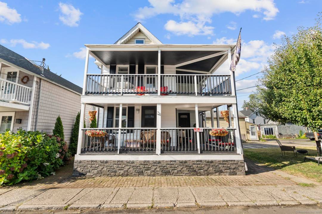 Welcome to 24 Botsford Coastal Charm Just Steps from the Sound !
