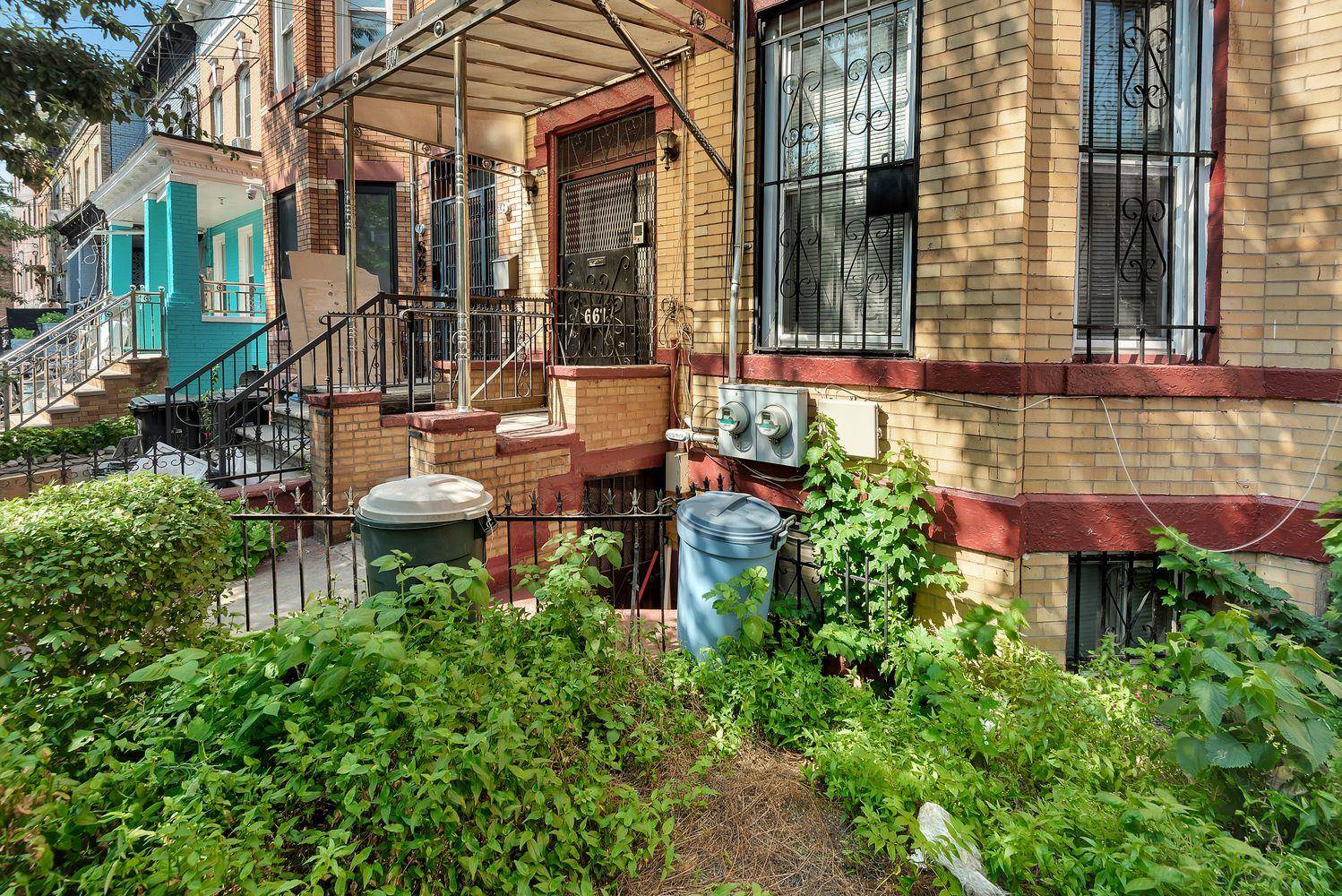 Legal 2 Family Brick Home with Walk In Basement Apartment Full Renovation Needed East New York, Brooklyn Building 20 x 52 Lot 20 x 95 Zoning R6 Taxes 3, 082 ...