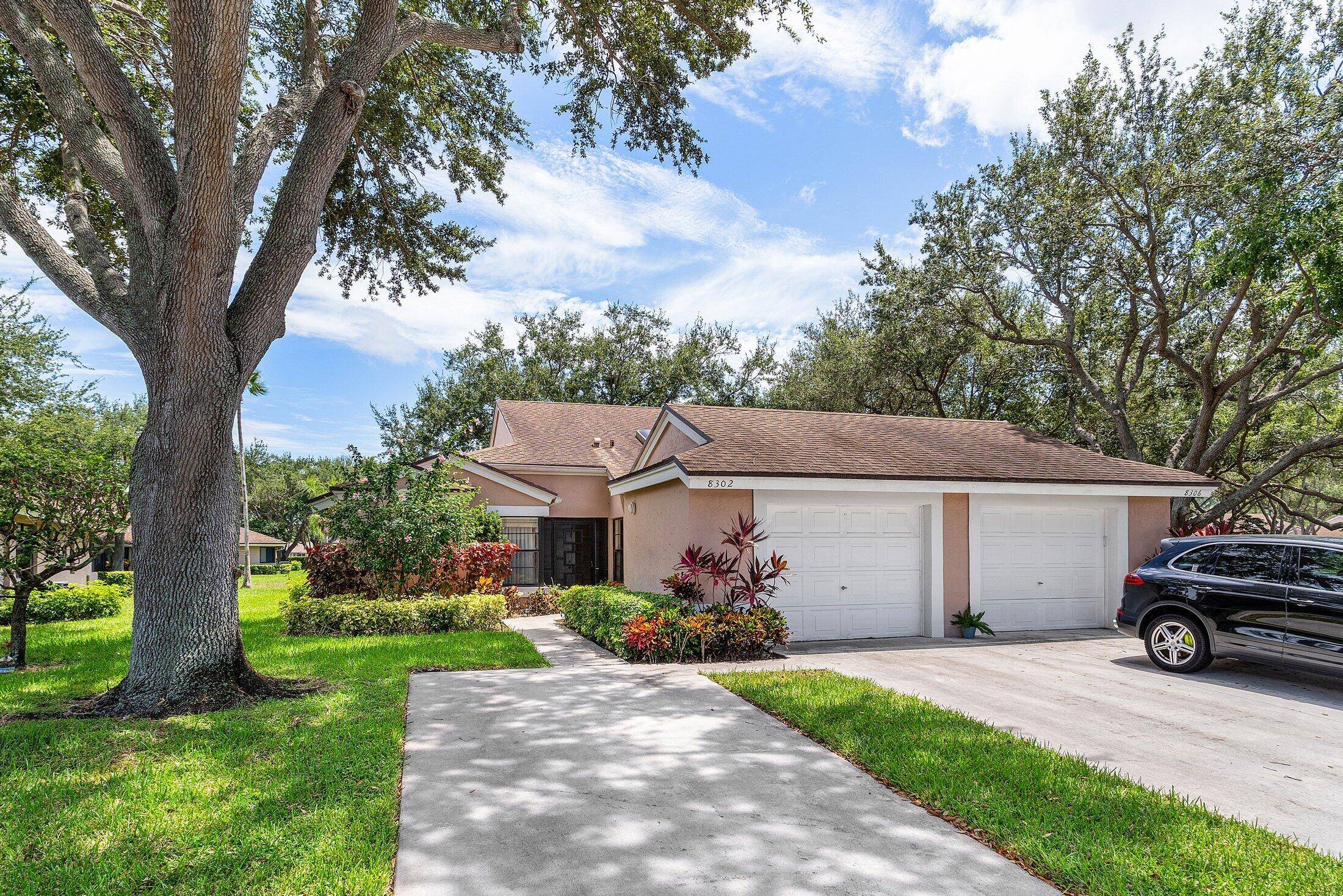 HIGHLY DESIRED RARELY AVAIL REGAL MODEL 2 BEDS 2BATHS DEN W 1 CAR GARAGE IN 55 WHISPER WALK !