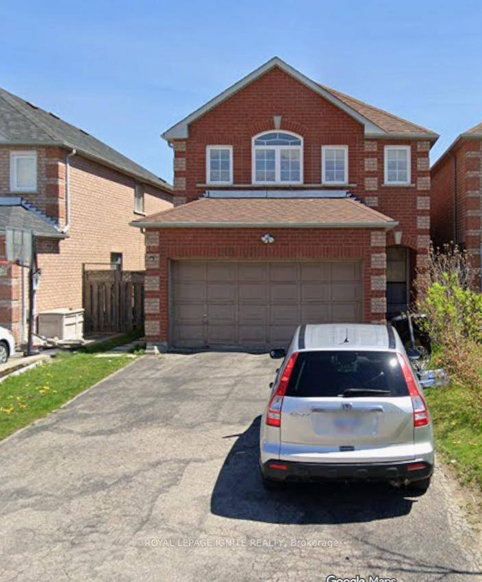 Prime Location ! Beautiful 2 Bedroom Basement Apartment with a Private Separate Entrance in a Highly Sought After Neighborhood.