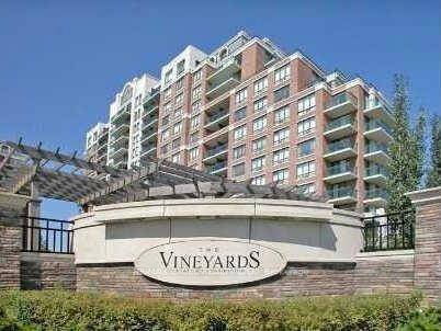 Enjoy The Luxury ! Prime Richmond Hill Location At The Elegant Vineyards.