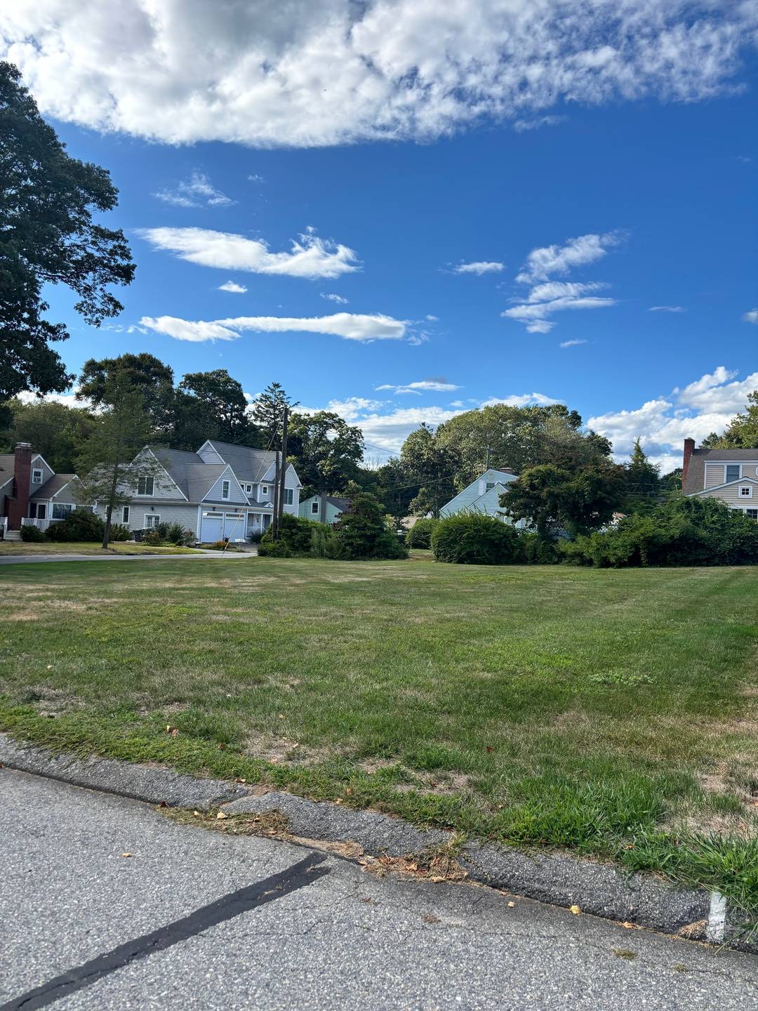 BUILDING LOT.... This rare find nestled in the enclave of Black Point Beach Club, a corner lot ready for your architectural drawings !