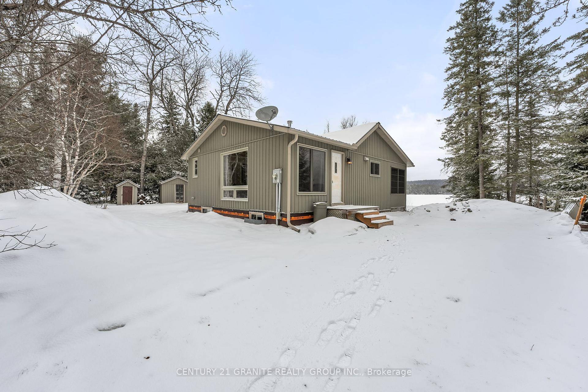 Waterfront Gem on Lake St.