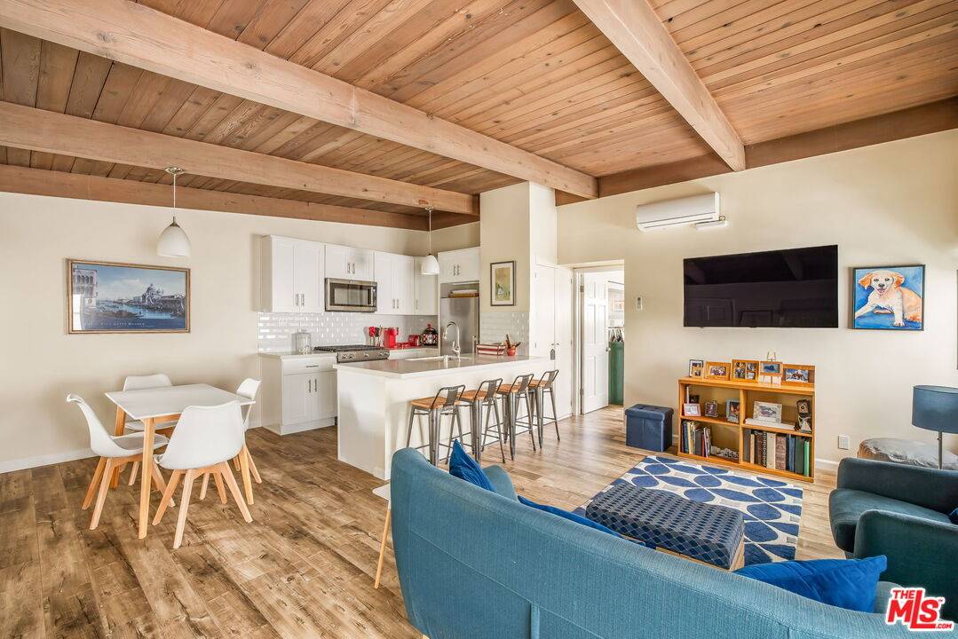 1123   10th St 1BR Santa Monica La