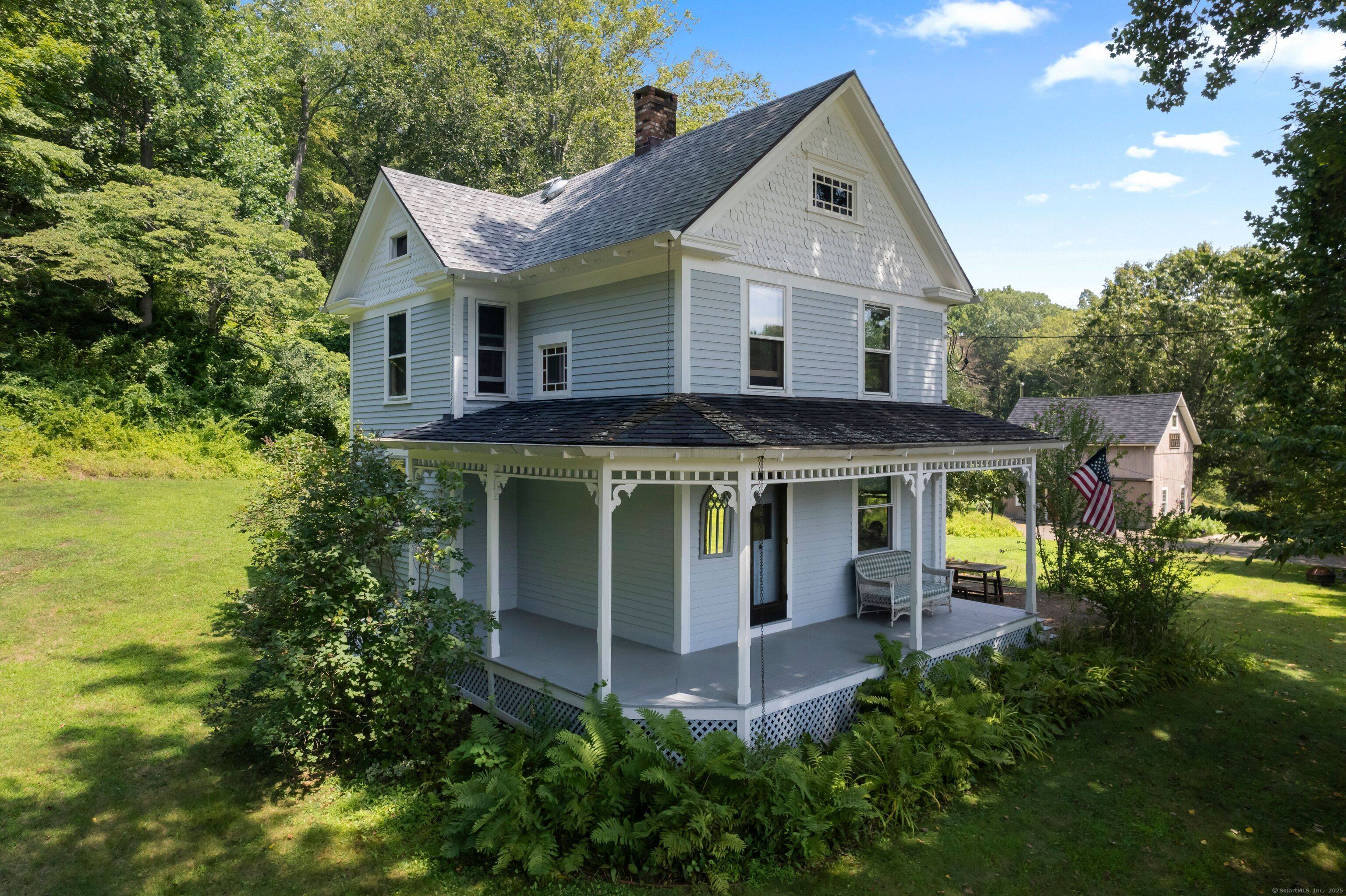 Idyllic location with an easy commute to Hartford, Norwich and Groton New London !