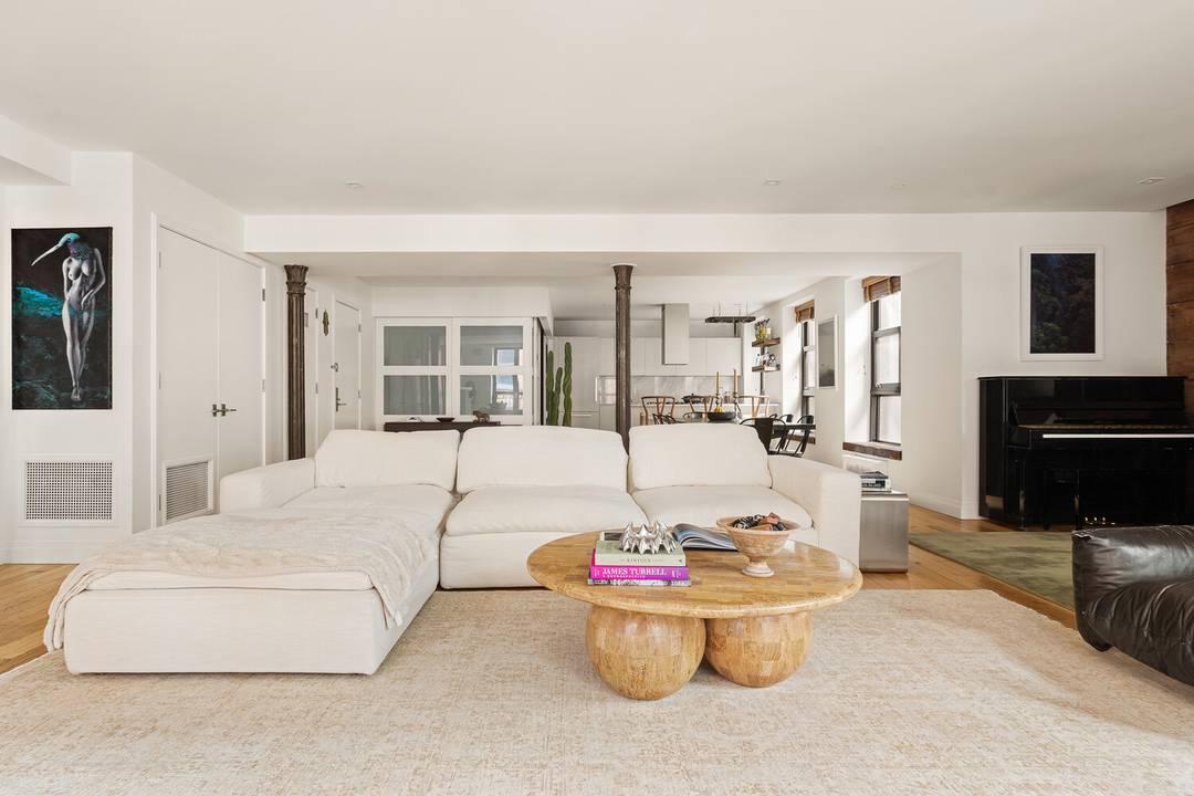 Residence 4N at 374 Broome Street captures the very best of downtown living a quintessential New York loft defined by a massive unobstructed floor plan, oversized windows, and classic cast ...