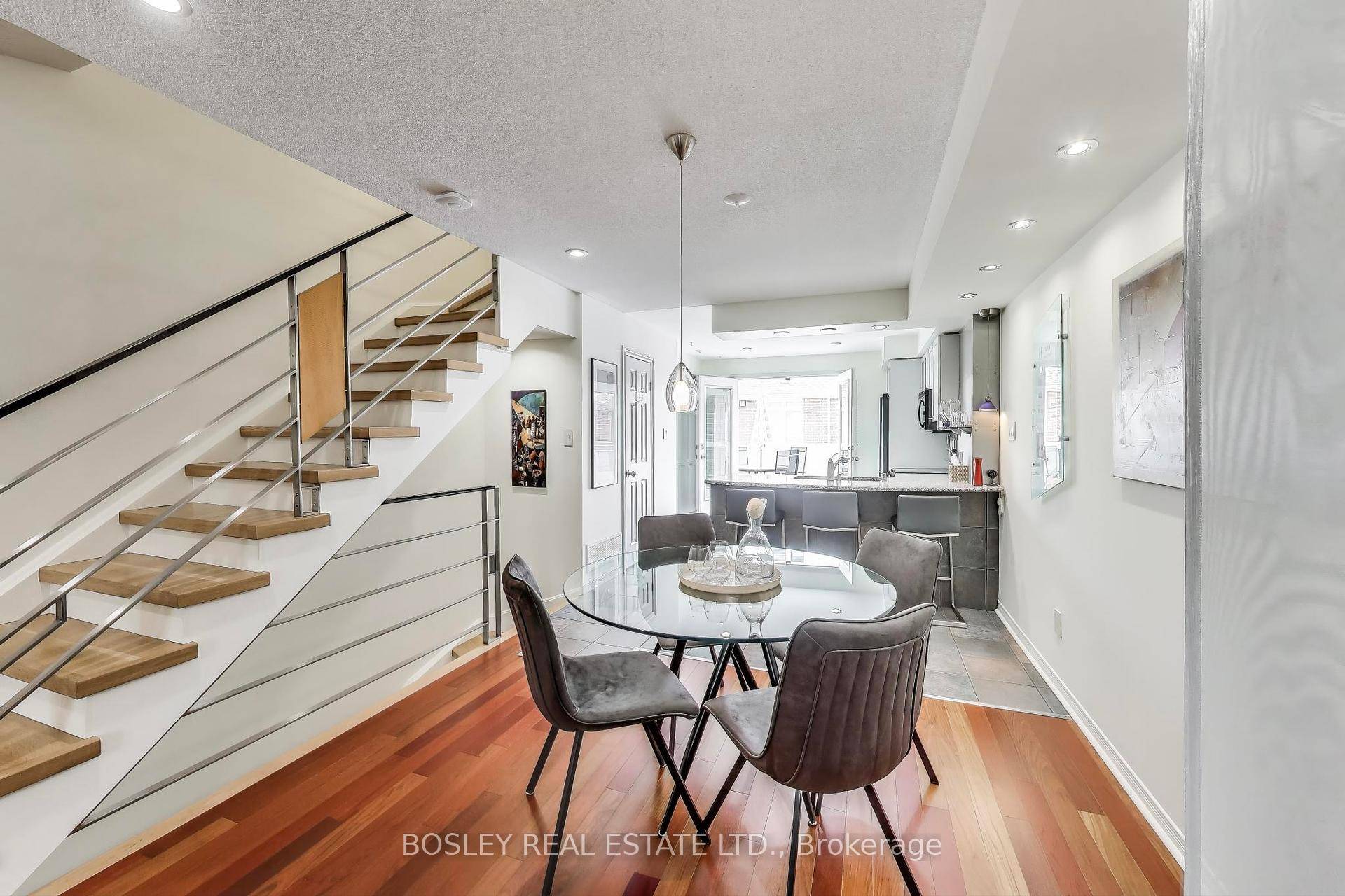 Nestled between Liberty Village amp ; Queen West, this rarely available full townhome not stacked offers easy access to both the King amp ; Queen streetcars, Exhibition GO, amp ; ...