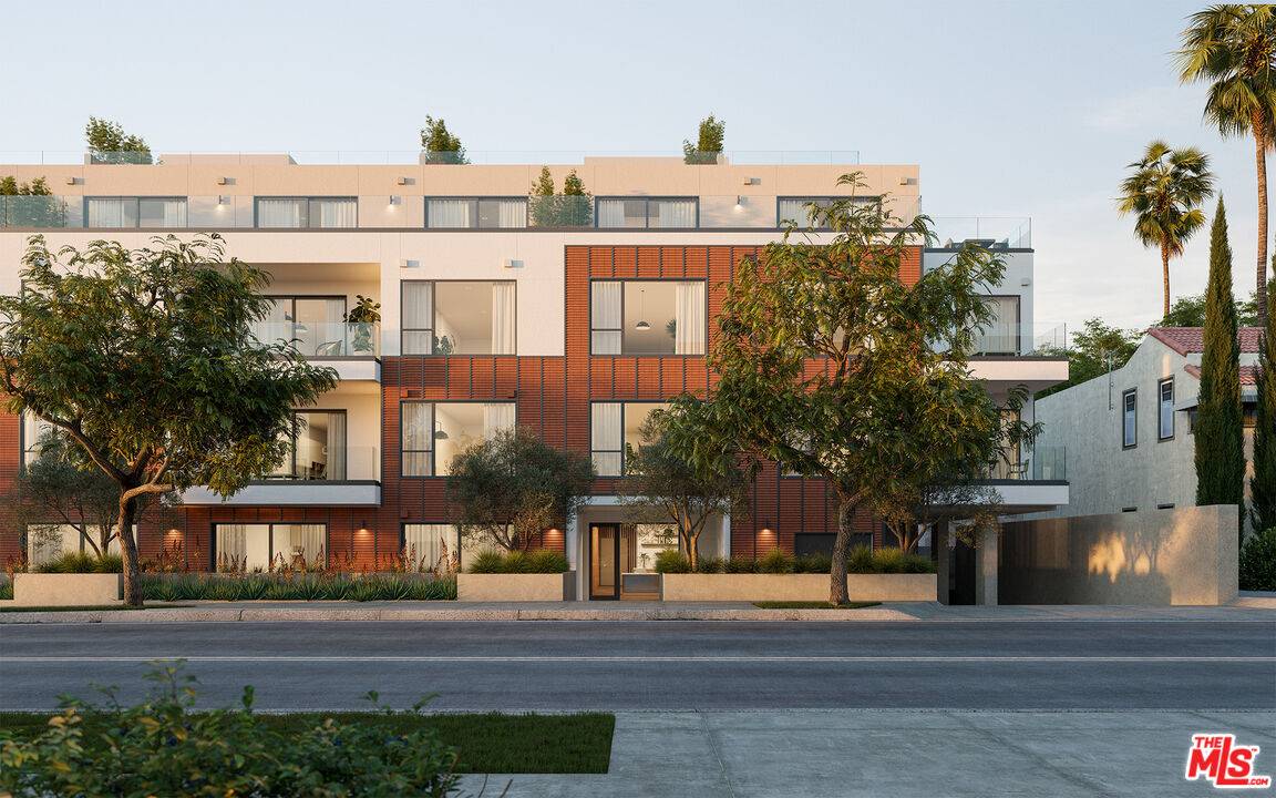725 N Croft Ave 1BR Sunset Strip La