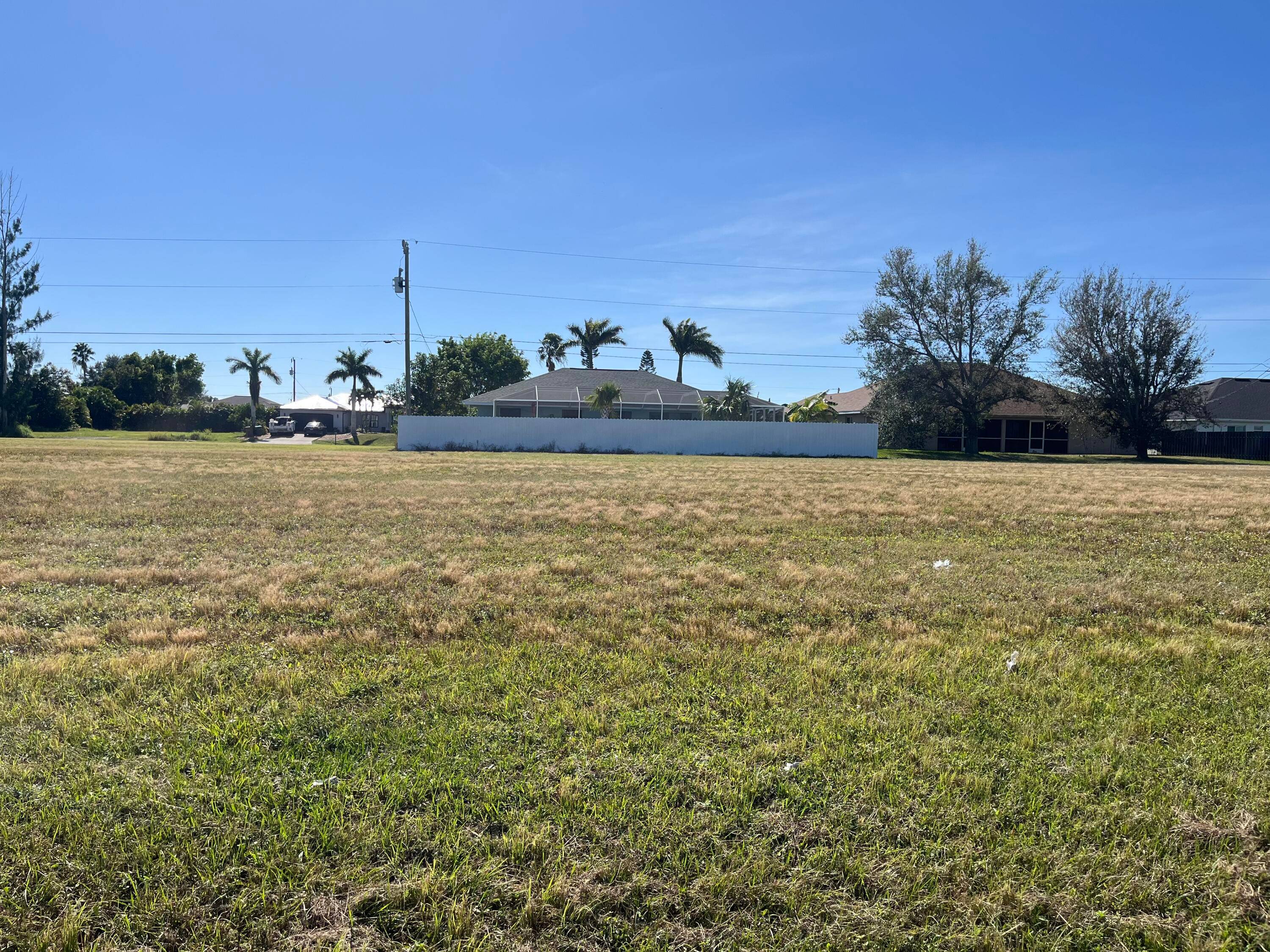 COMMERCIAL LAND OPPORTUNITY !