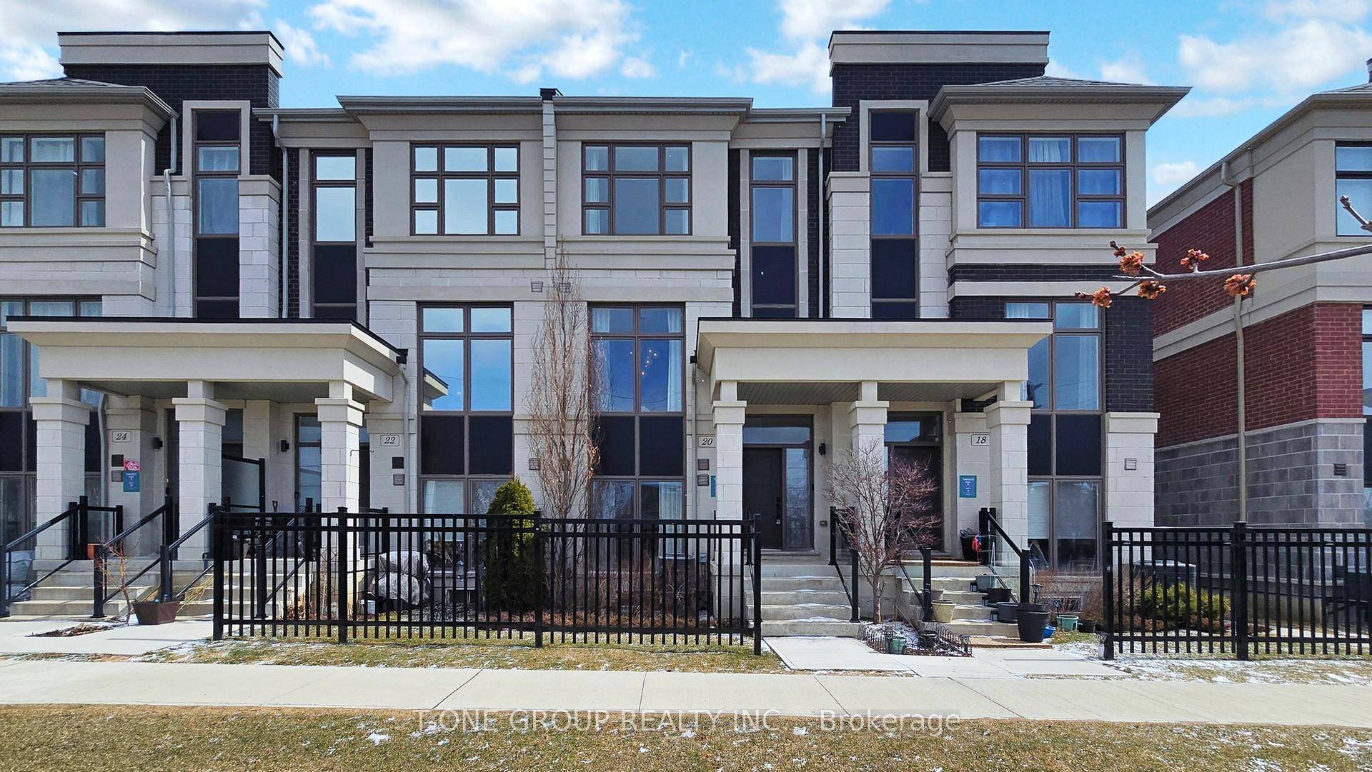 Luxury Townhouse built by Treasure Hill The Previous Model Home Fully Upgraded from Top Floor to Basement Located At Mccowan 16th, Rare 2 Car Garage, 3 Bedrooms Media Room can ...