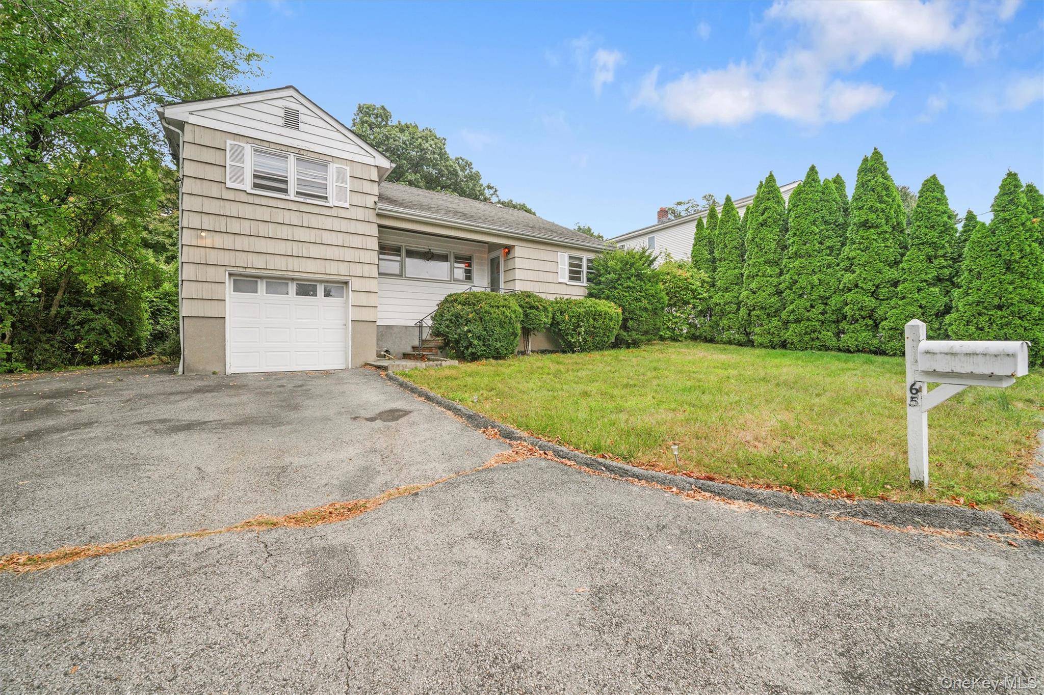 Wonderful split style that shows like a four bedroom.