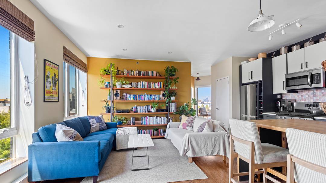 Skyline Views, Private Terrace amp ; Parking Exceptional 2BR 2BA Condo in Greenwood Heights Wake up to breathtaking panoramic views stretching from the Manhattan skyline to New York Harbor, and ...