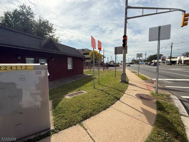 Unlock endless posibilities and bring your development dreams to life with this 22, 000 SqFeet Package deal !