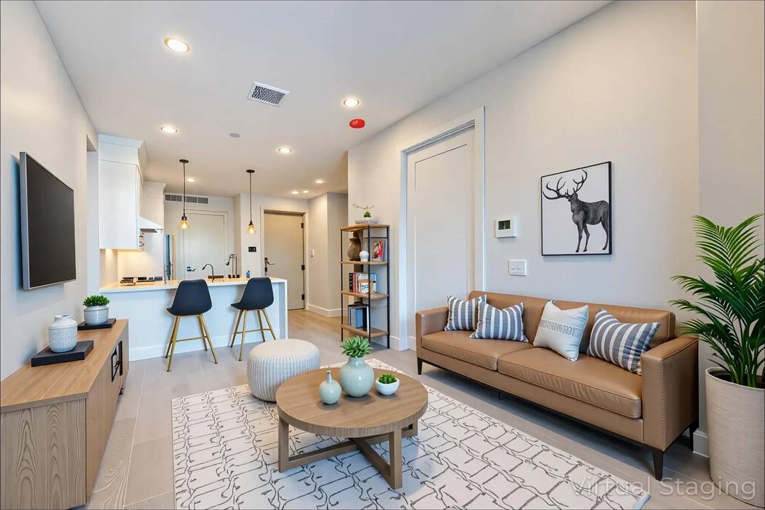 Featured Residence Unit 1A A unique duplex one bedroom office layout with exceptional outdoor and parking features Private Outdoor Space of approx.