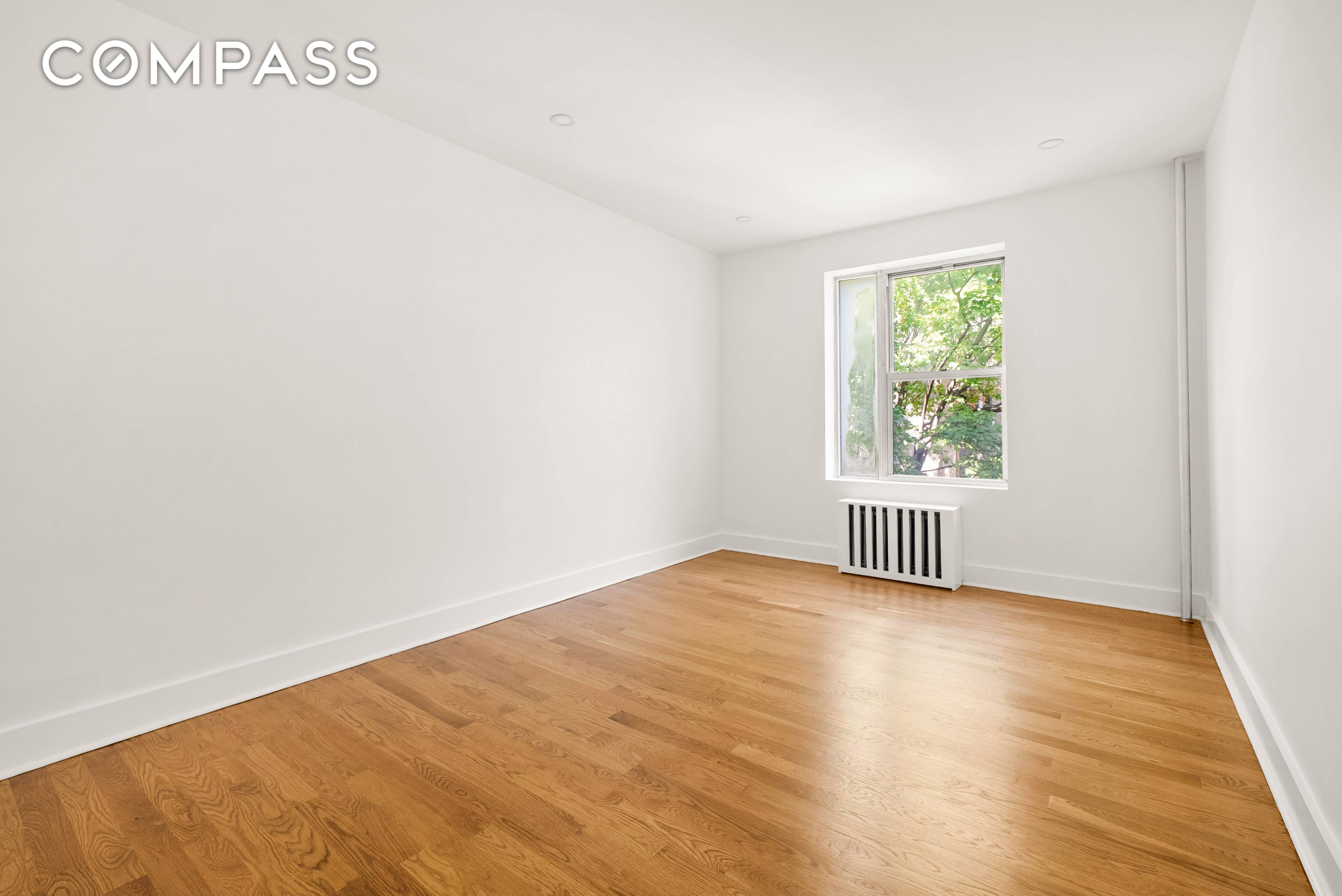 Fully Renovated 2 Bedroom, 2 Bath in the Heart of Sunnyside Sponsor Unit, No Board Approval Welcome to your new home at 40th Street and Queens Boulevard a beautifully renovated, ...
