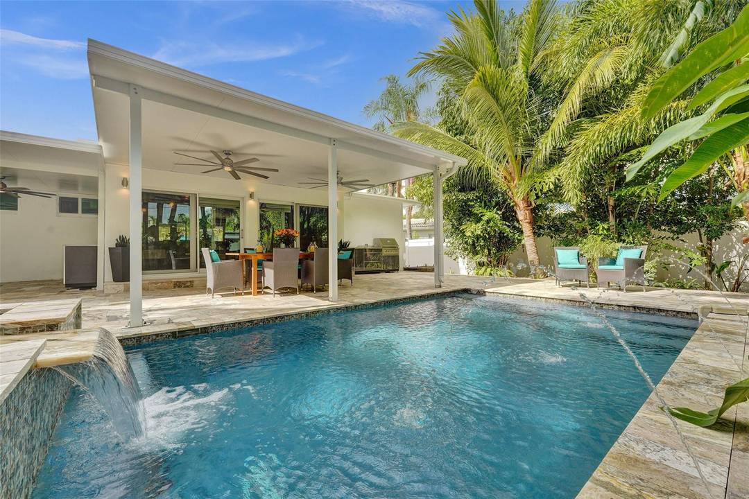 Stylishly remodeled 3 bedroom, 2 bath residence located in sought after East Wilton Manors, offering 1, 537 total square feet on a 7, 834 square foot lot.
