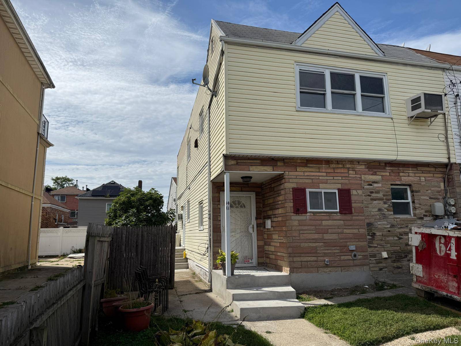 Newly remodeled. Great location.