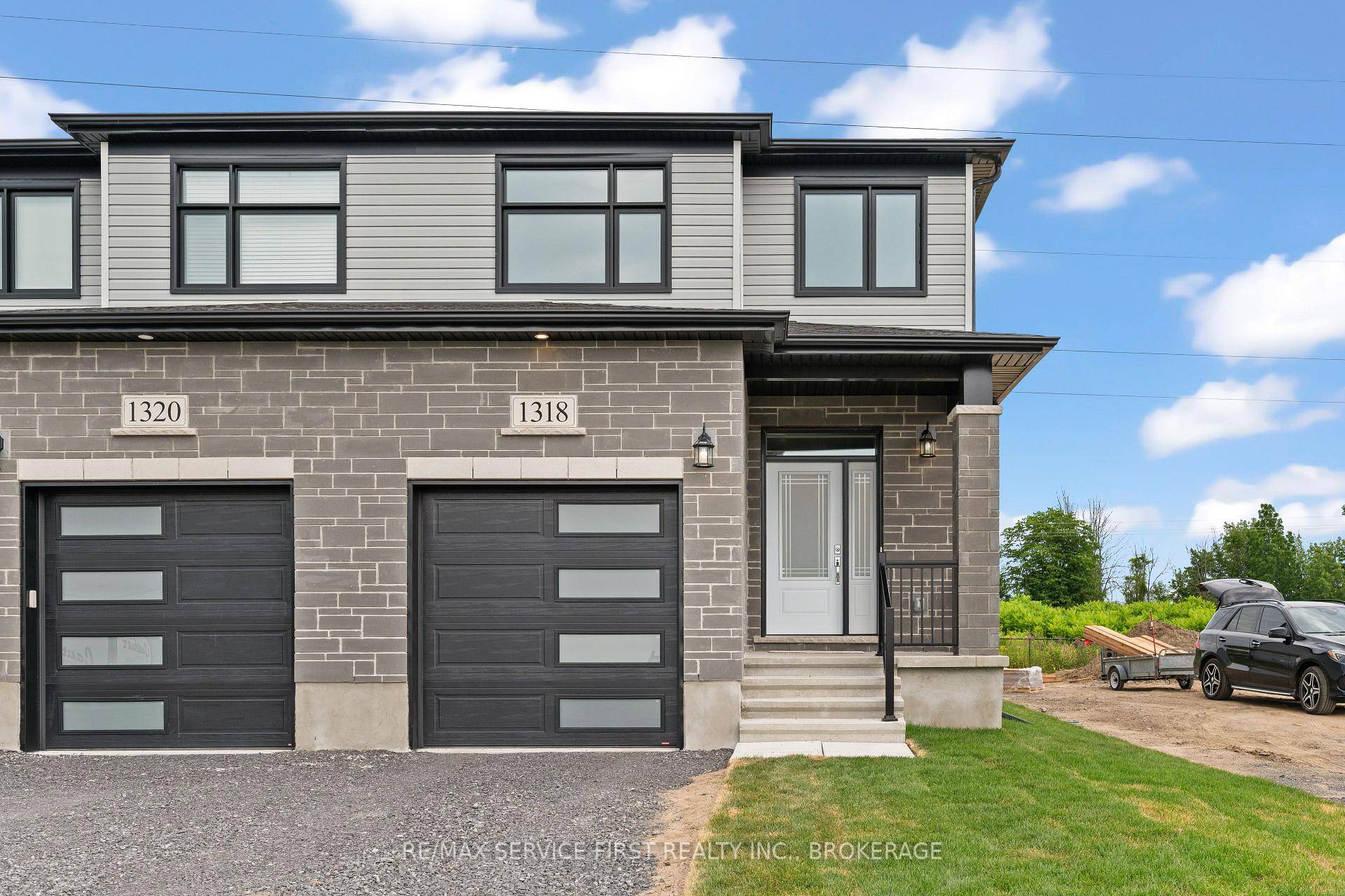 New Garnet Model in Creekside Valley !