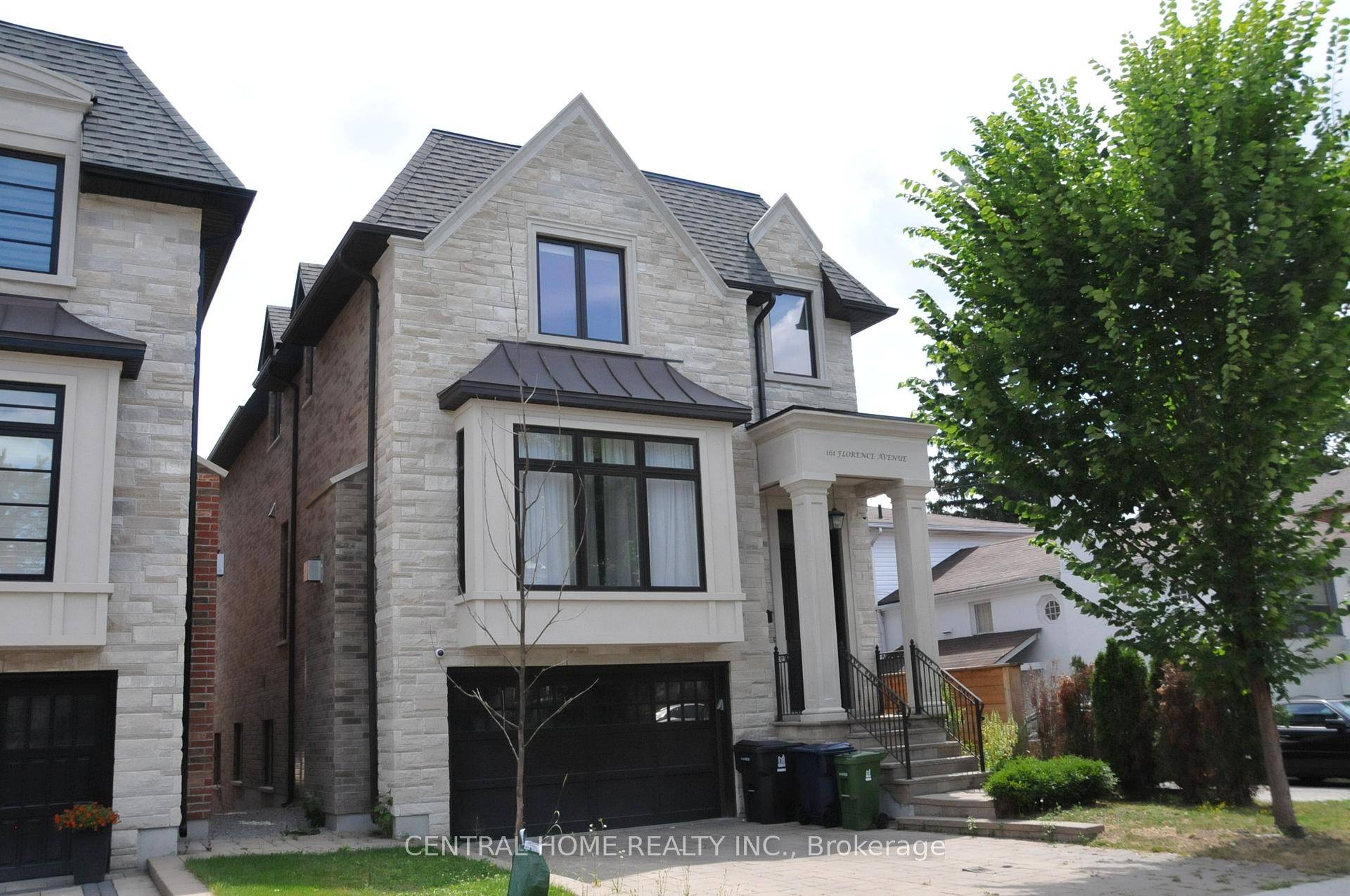 A1 Opportunity To Live In Prime West Lansing.