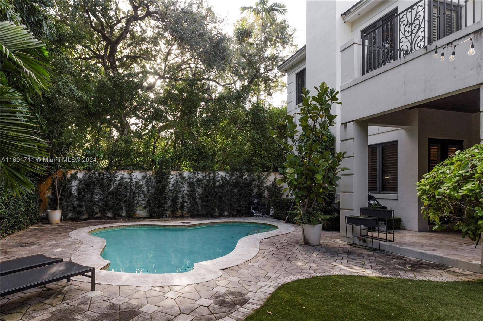 This exquisite 5 bedroom, 5.