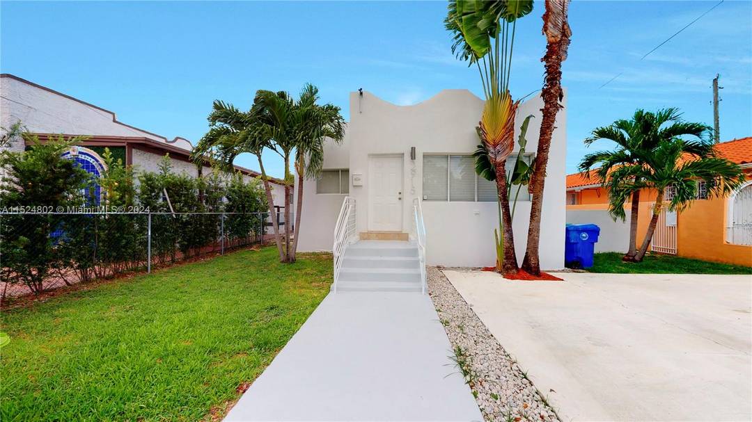 Renovated amp ; Remodeled Elegant Mediterranean Duplex in the Heart of Miami 33145 Prime Investment Opportunity !