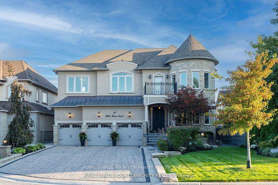 Welcome to this extraordinary transitional mansion located in the prestigious Upper Thornhill Estate, where elegance and luxury meet unparalleled craftmanship.