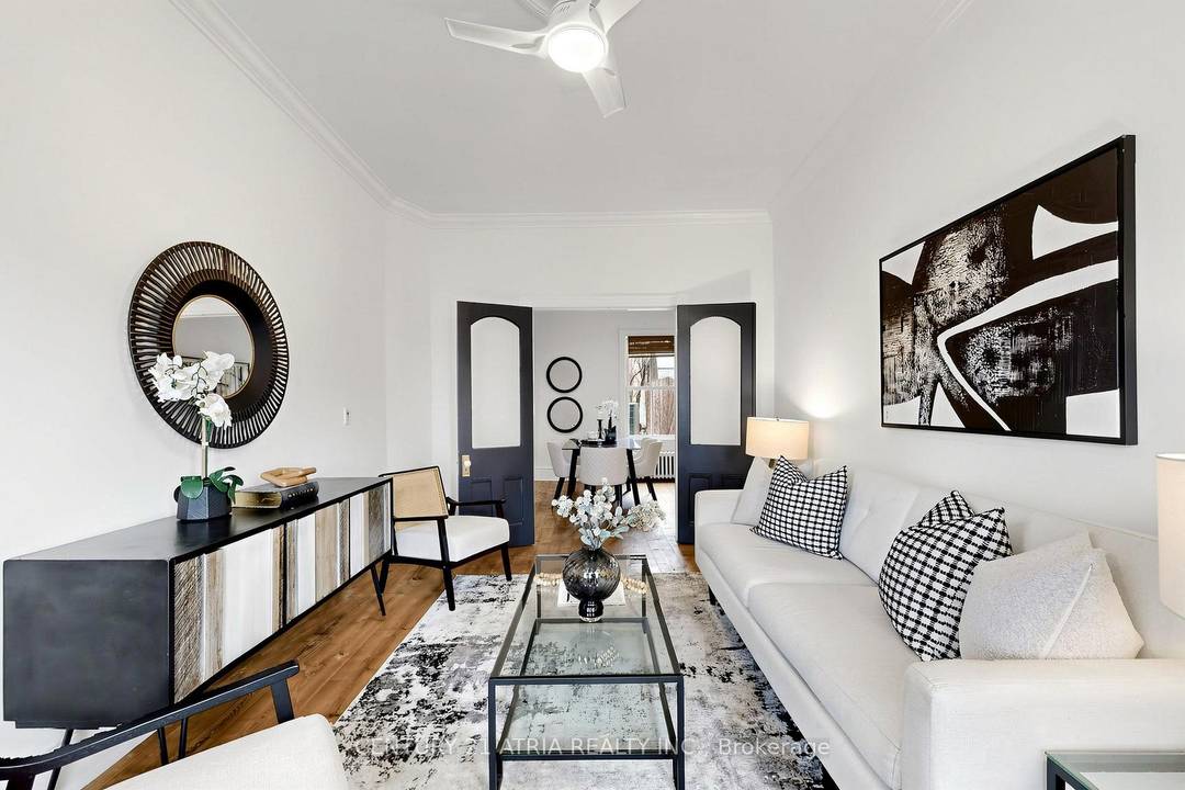 Welcome to 106 Oxford Street a rare opportunity in the heart of Toronto where versatility meets lifestyle.