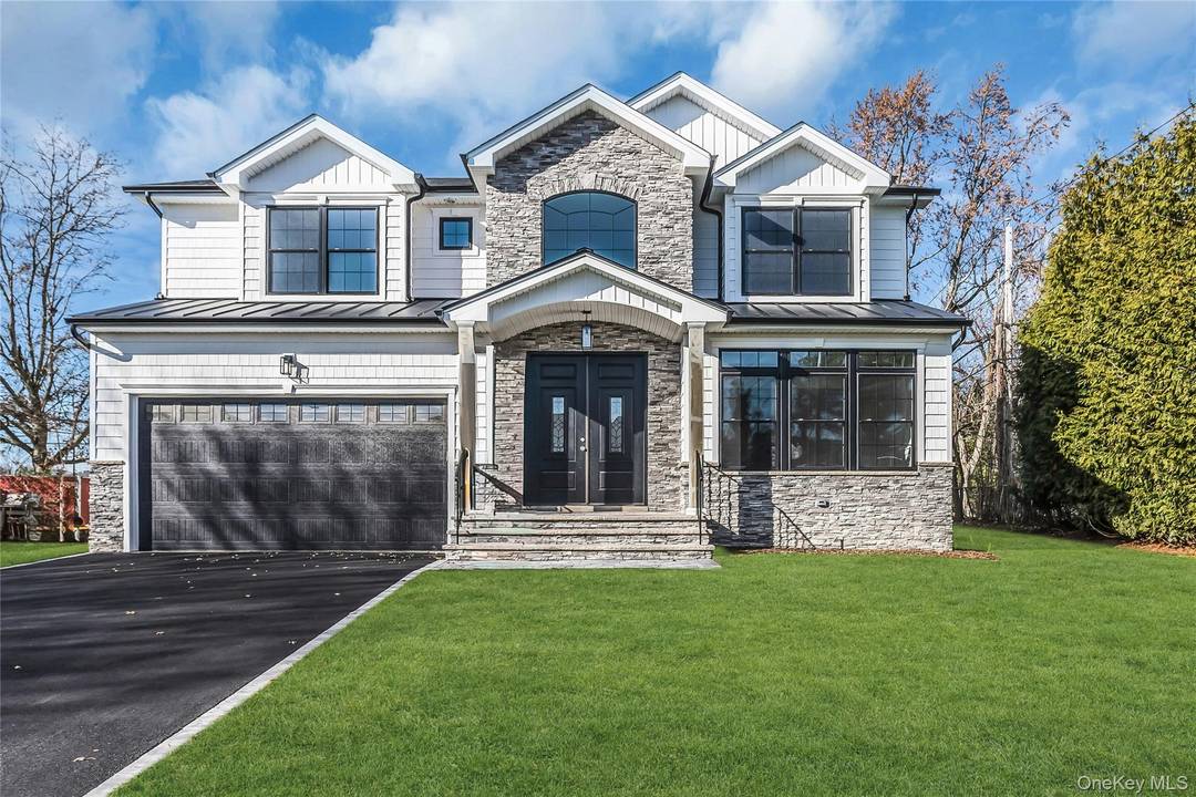 Completed Brand New Construction ready for move in !