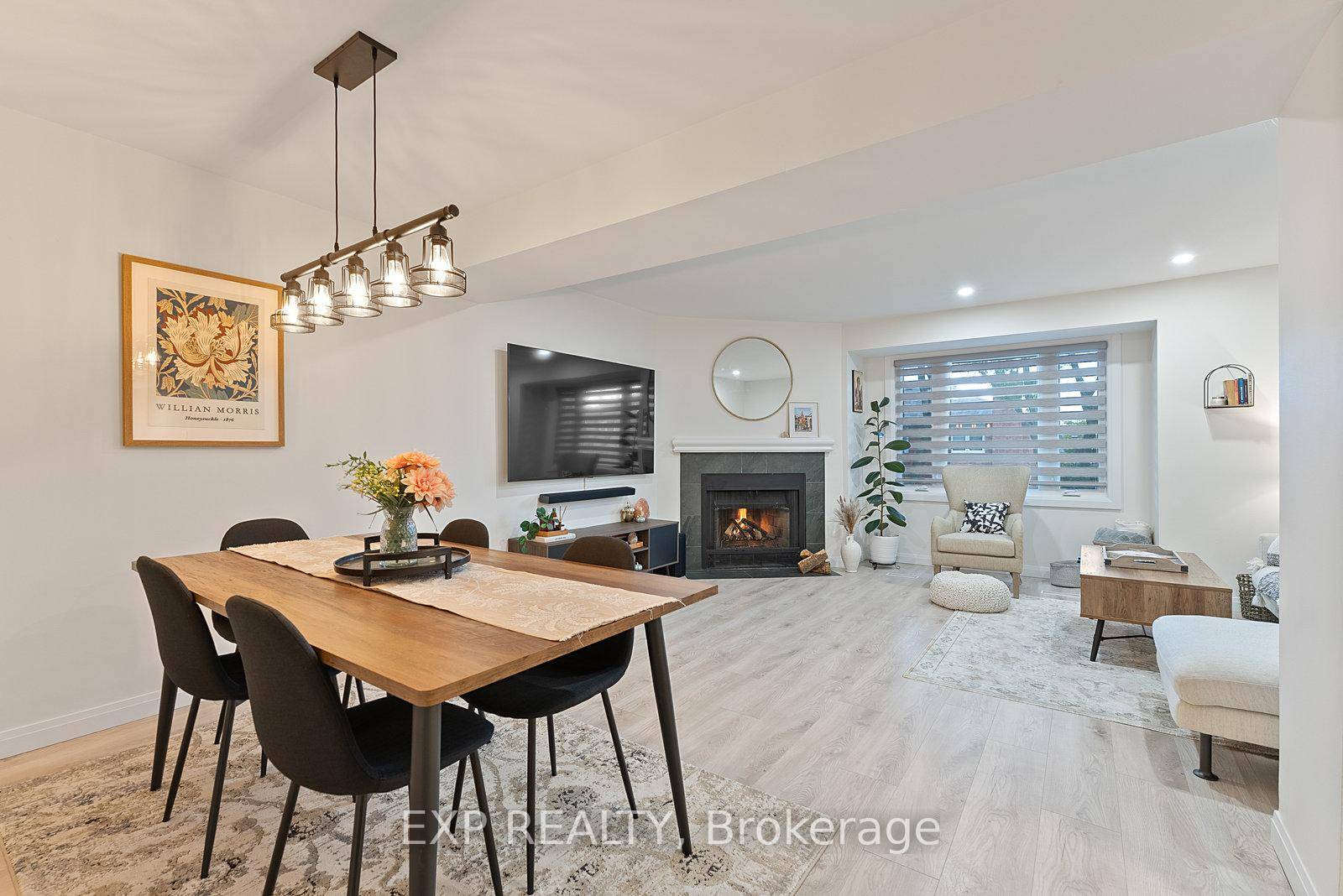 Rarely Offered Fully Renovated 3 1 Bedroom Townhouse In East Mississauga !