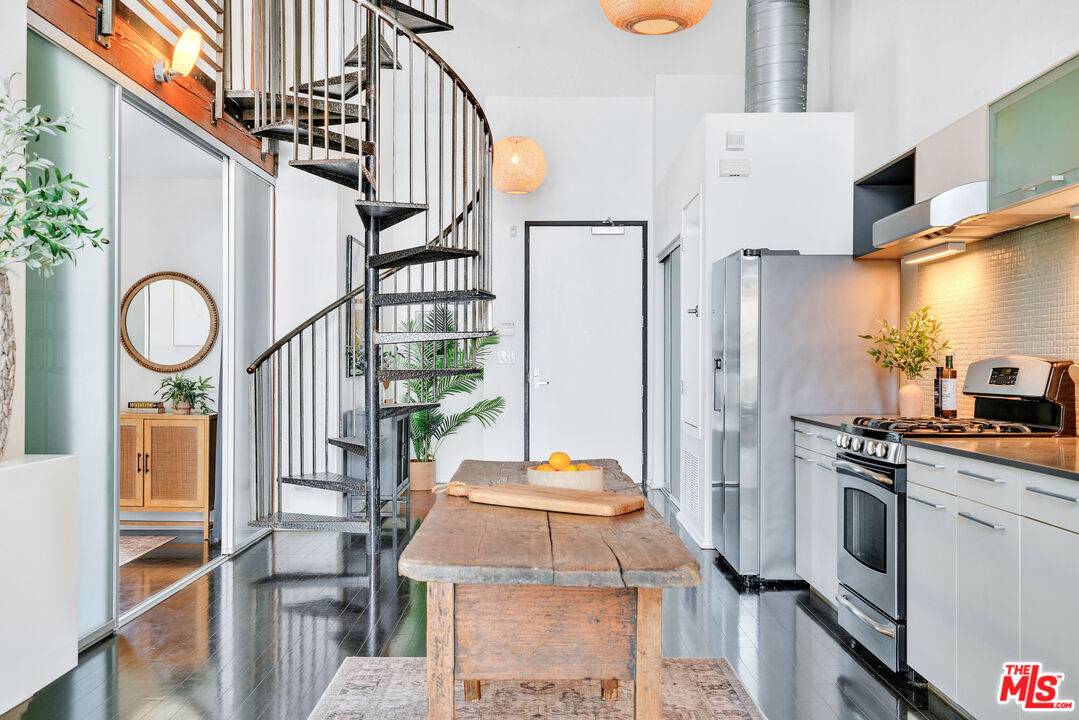 4115   Glencoe Ave 3BR Marina Del Rey La