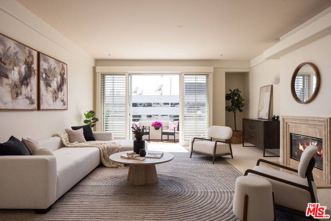 1430  S Bentley Ave 2BR Beverlywood La