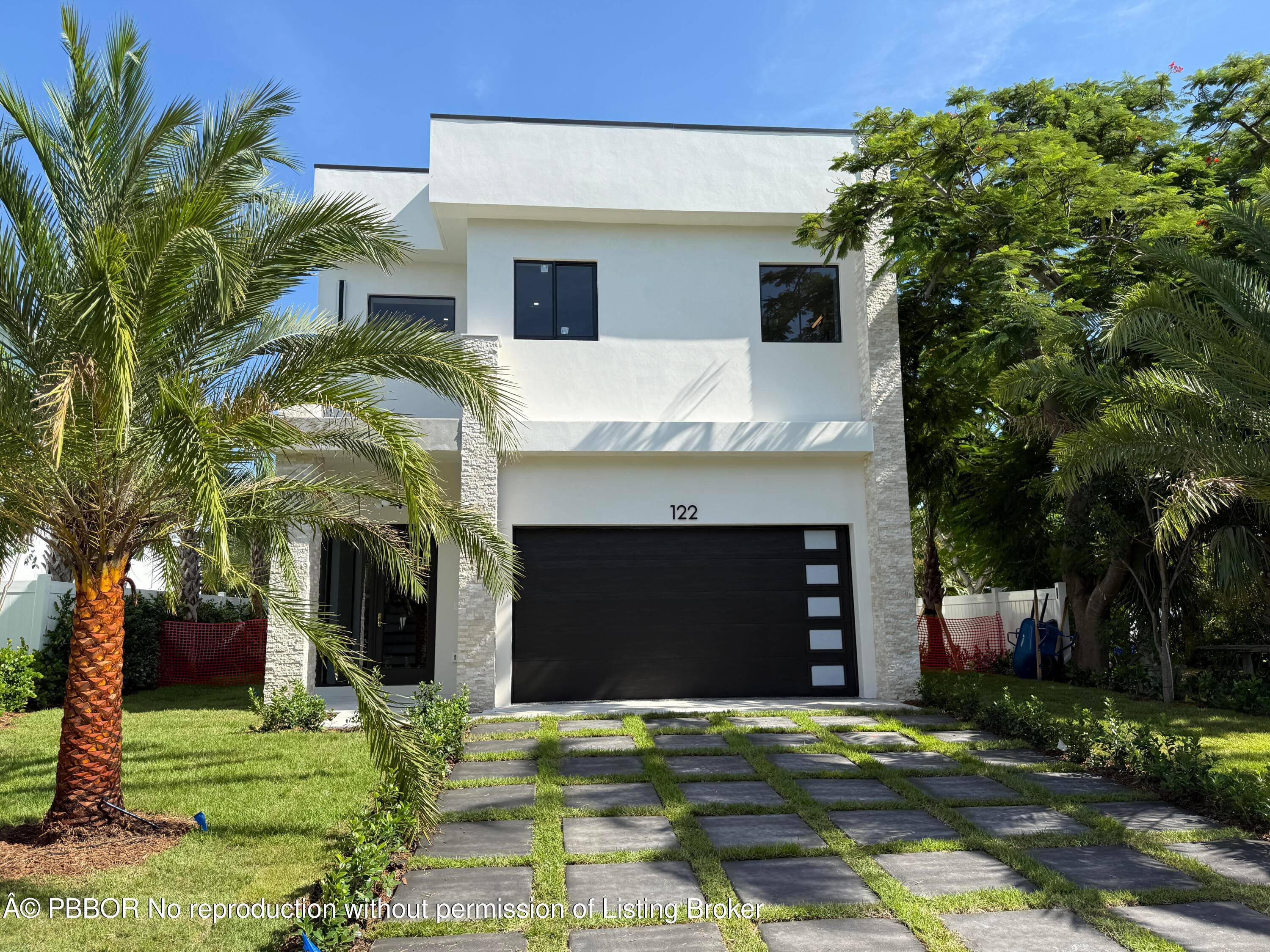 New construction. Completion 9 2025.